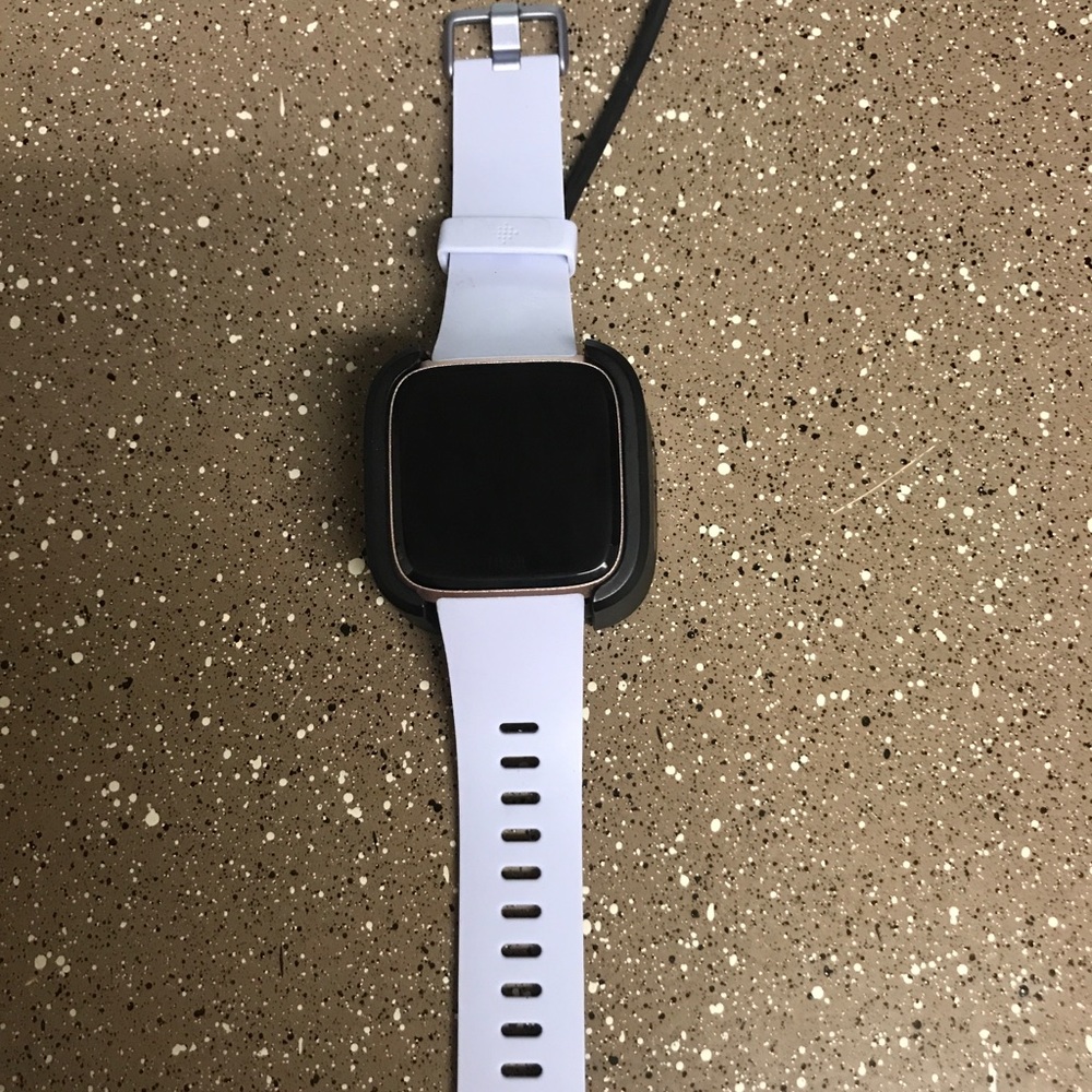 Fitbit Versa. Limited edition Target Lavender